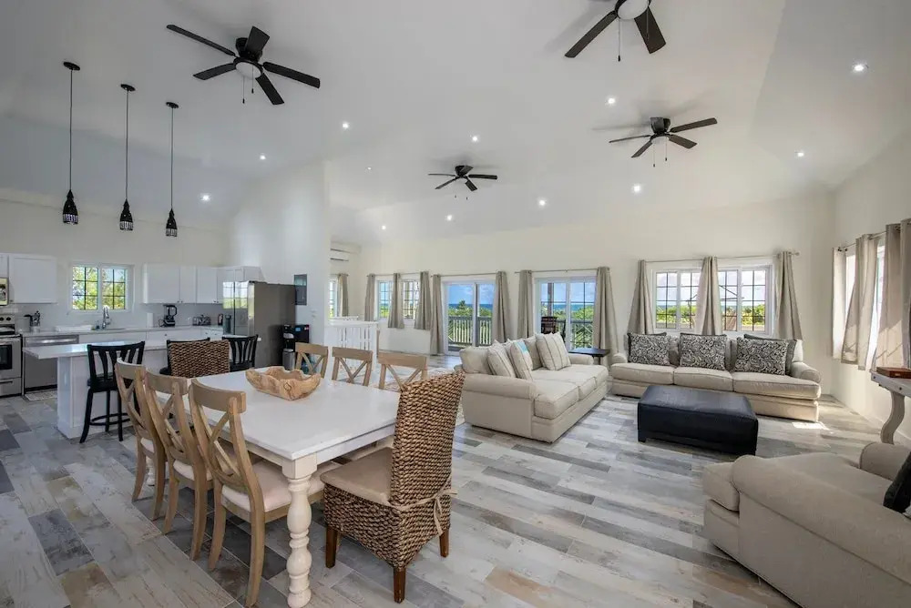 The Better Life & Cottage 5 Bedroom Home