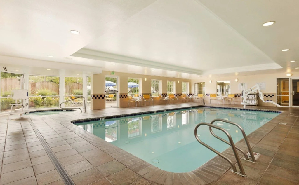 Fairfield Inn & Suites by Marriott Lake Oswego