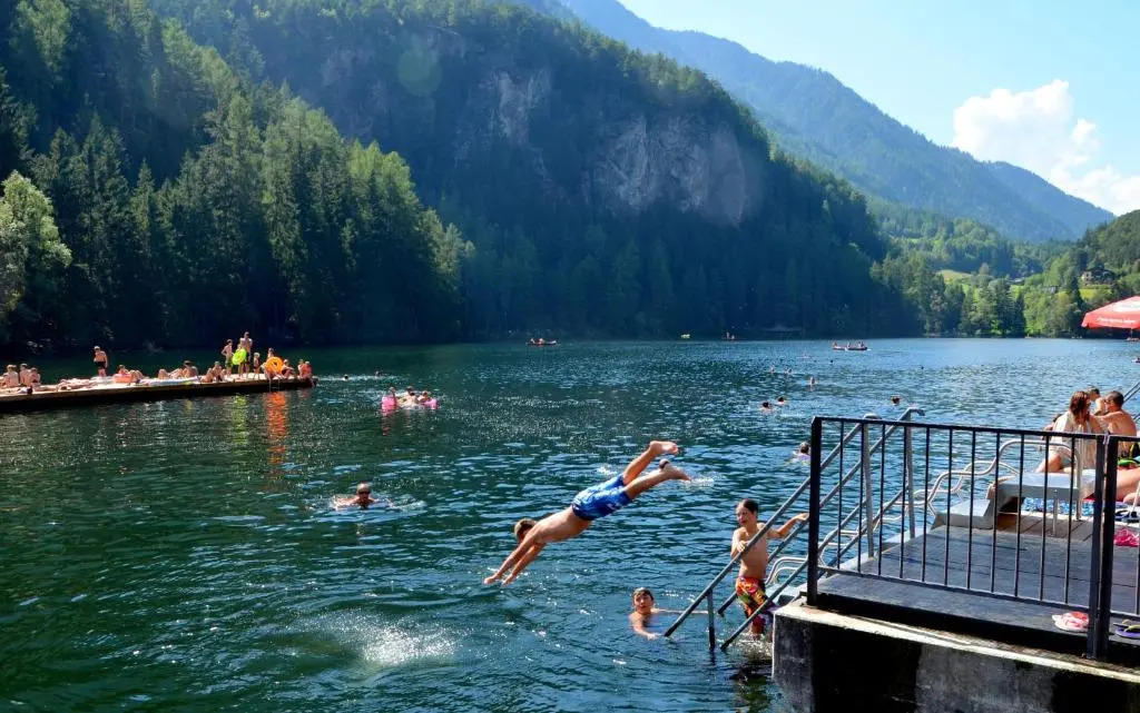 ALPsmart Apartments - Playground, Bike garage, Terrace, Sauna, near Lake