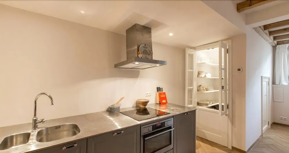 Herengracht Apartment