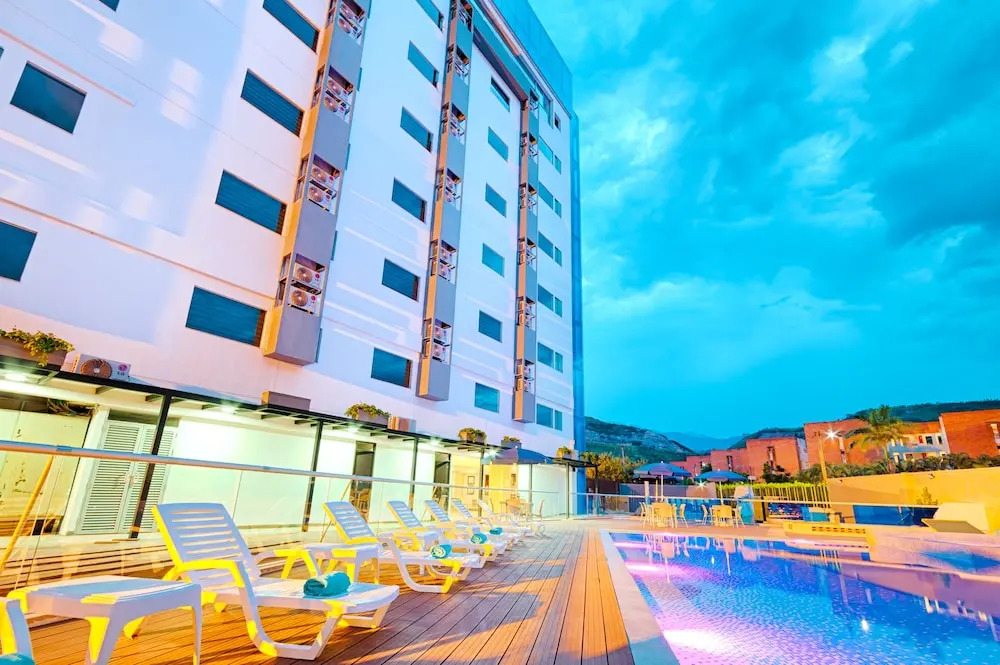 Hotel Blue 66