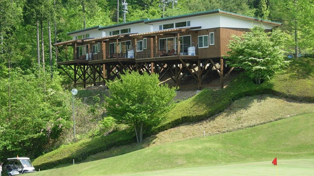 Minoshirakawa Golf Club