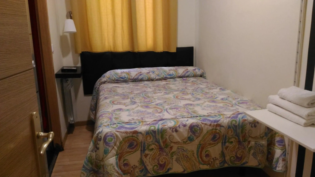 Hostal JQ Madrid 1