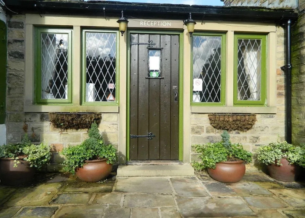 Berts Rooms at The Black Horse Inn