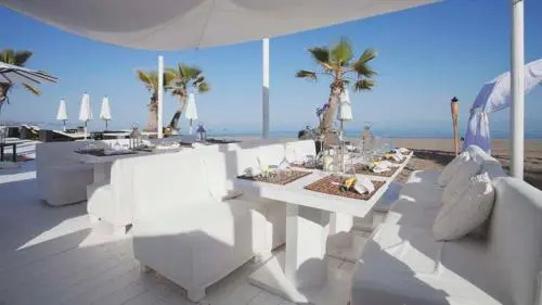Banus Boutique Muelle del Ribera
