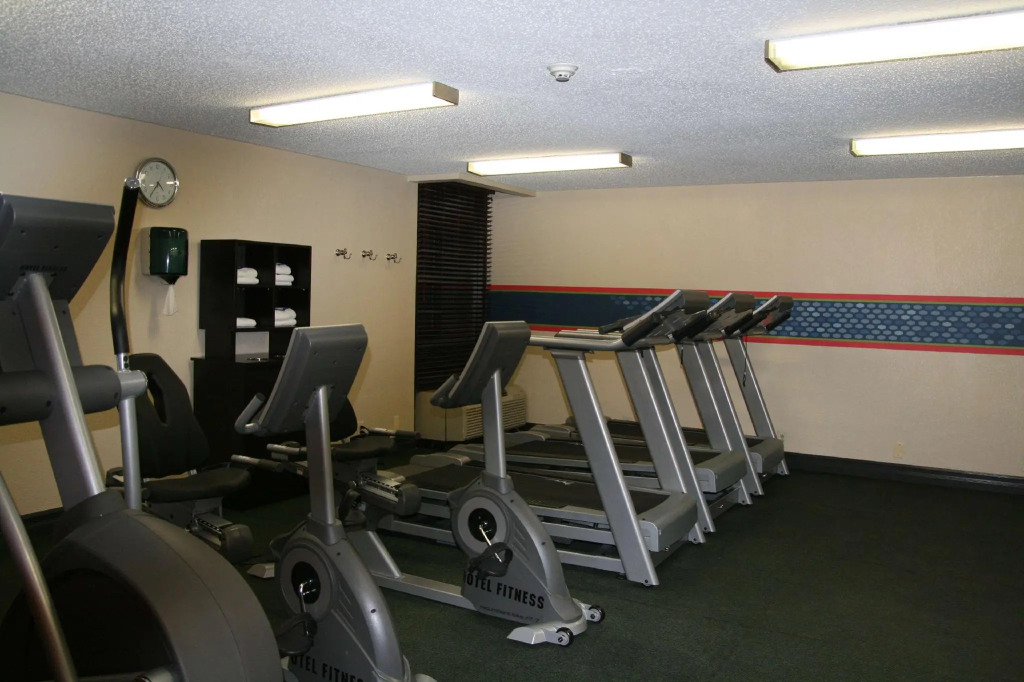 Holiday Inn Express - Newark Airport - Elizabeth by IHG