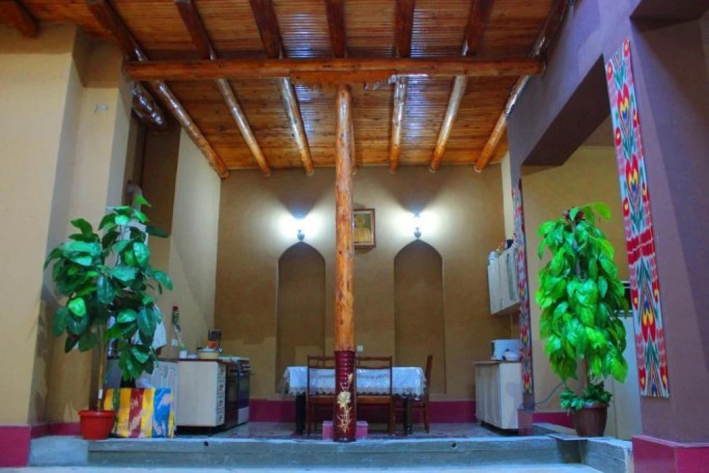 Hotel Al Mansur