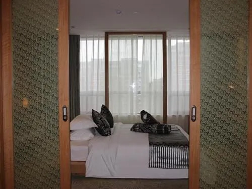 Xianning Youth Theme Hotel