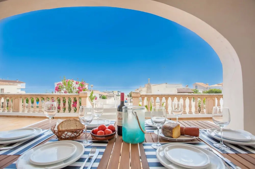 Villa Mar I Cel By home villas 360