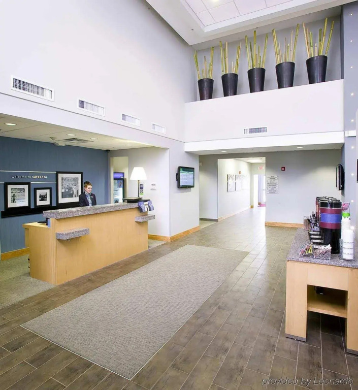 Hampton Inn & Suites Sarasota / Bradenton - Airport