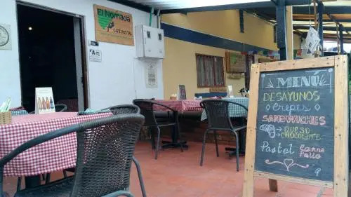 El Nómada Hostal
