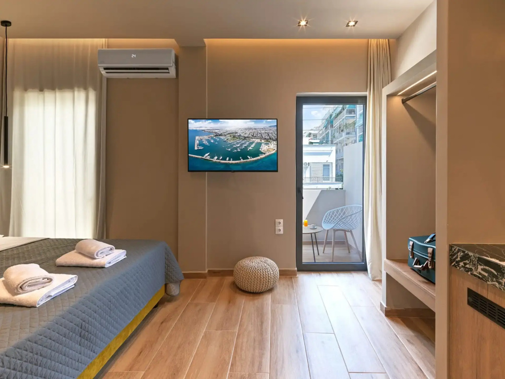 YaPe Coastal Suites at Alimos Beach