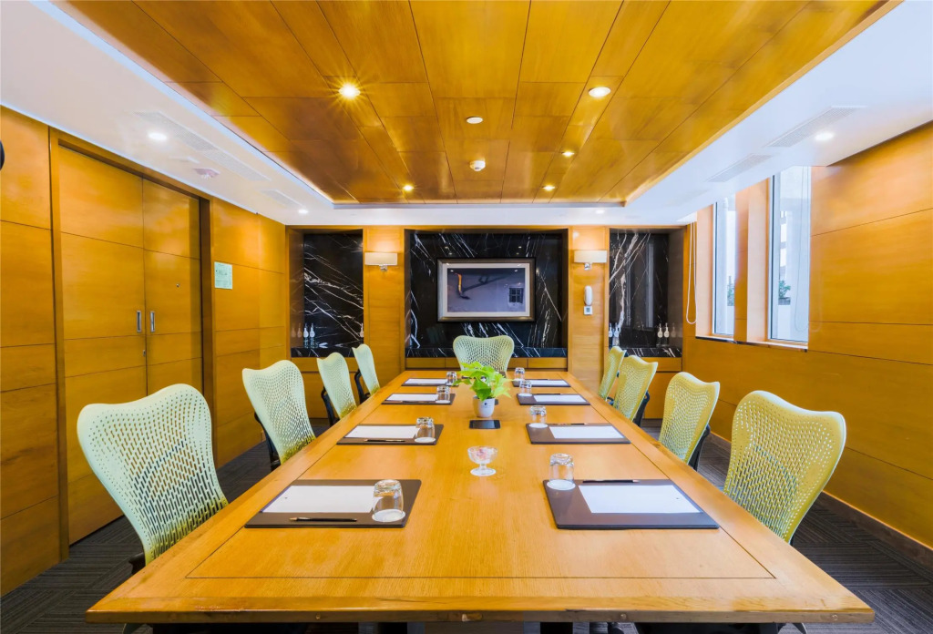 DoubleTree Suites by Hilton Bengaluru Outer Ring Road