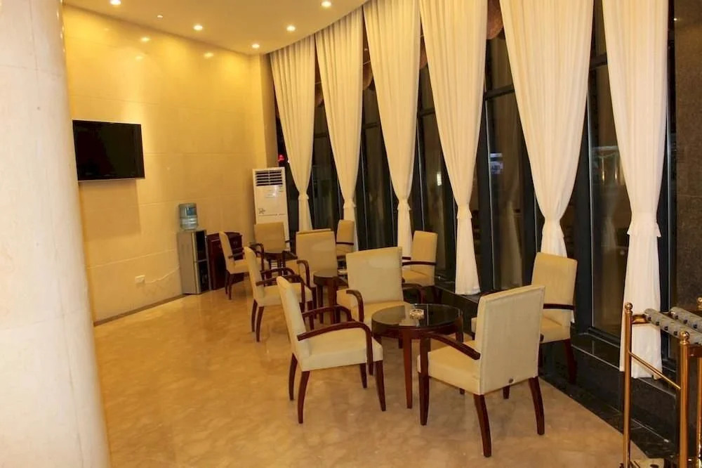 Fuqiang International Hotel