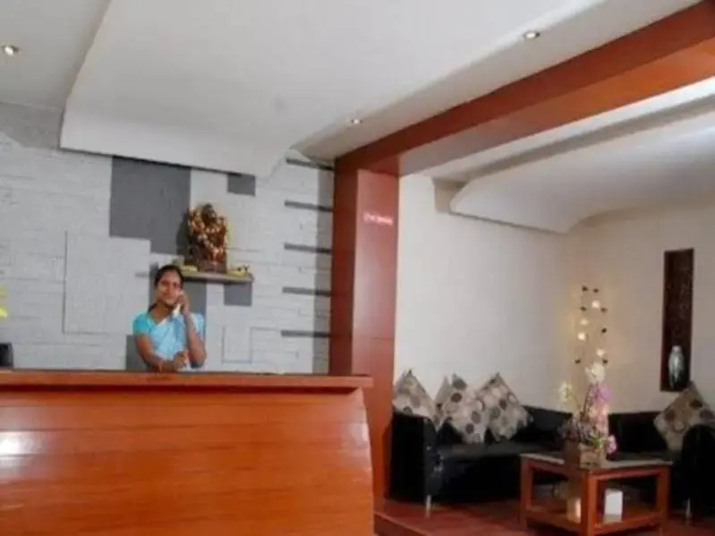 Halcyon Suites