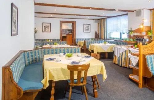 OLYMPIA Privathotel Garni