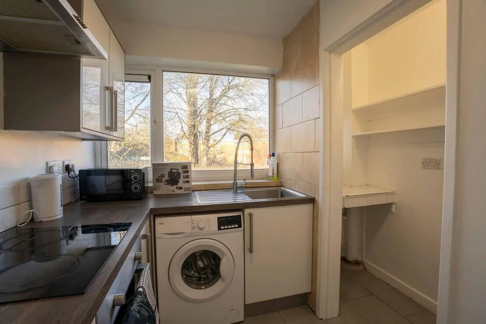 Stylish 2 Bedroom Apartment in Birmingham