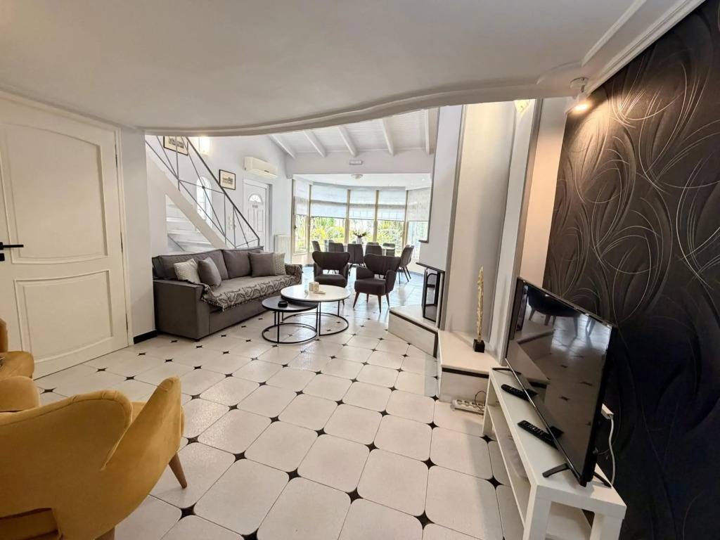 Natalie Apartments