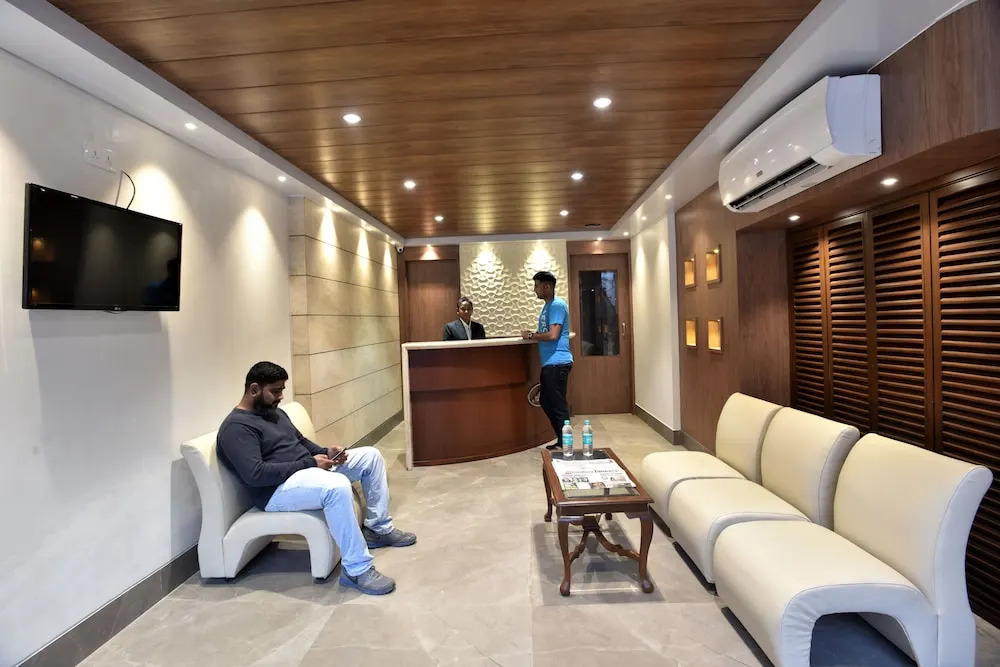 Hotel Aarya International