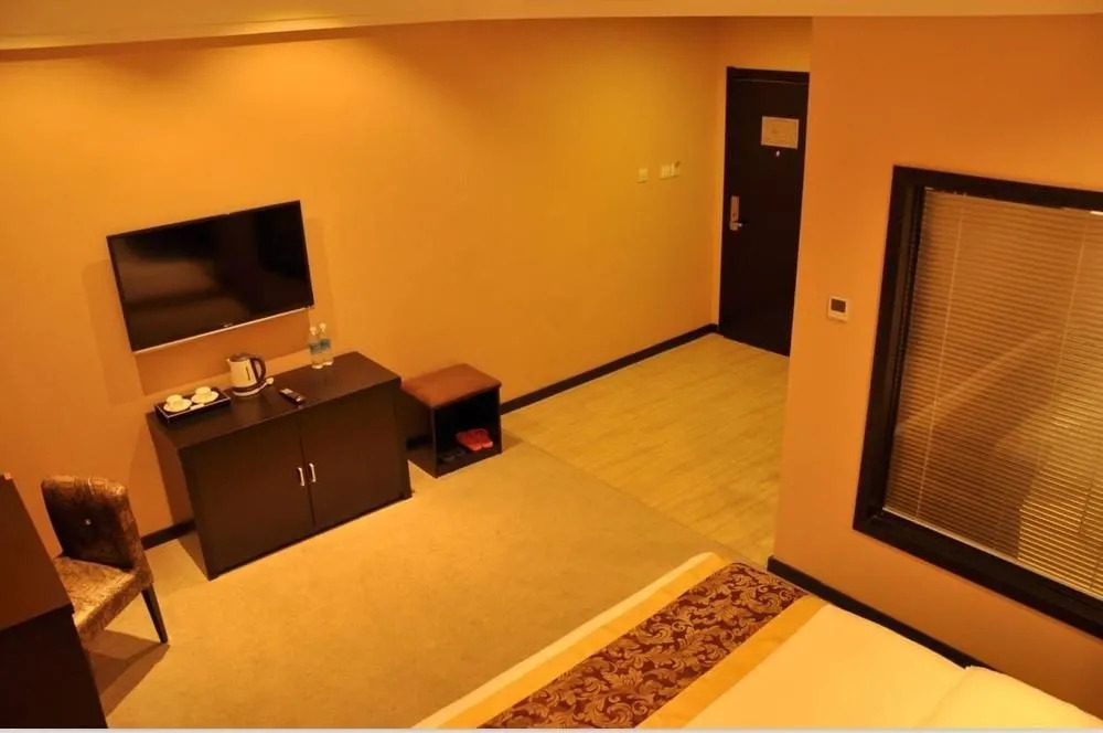 Jilin Junhe Holiday Hotel