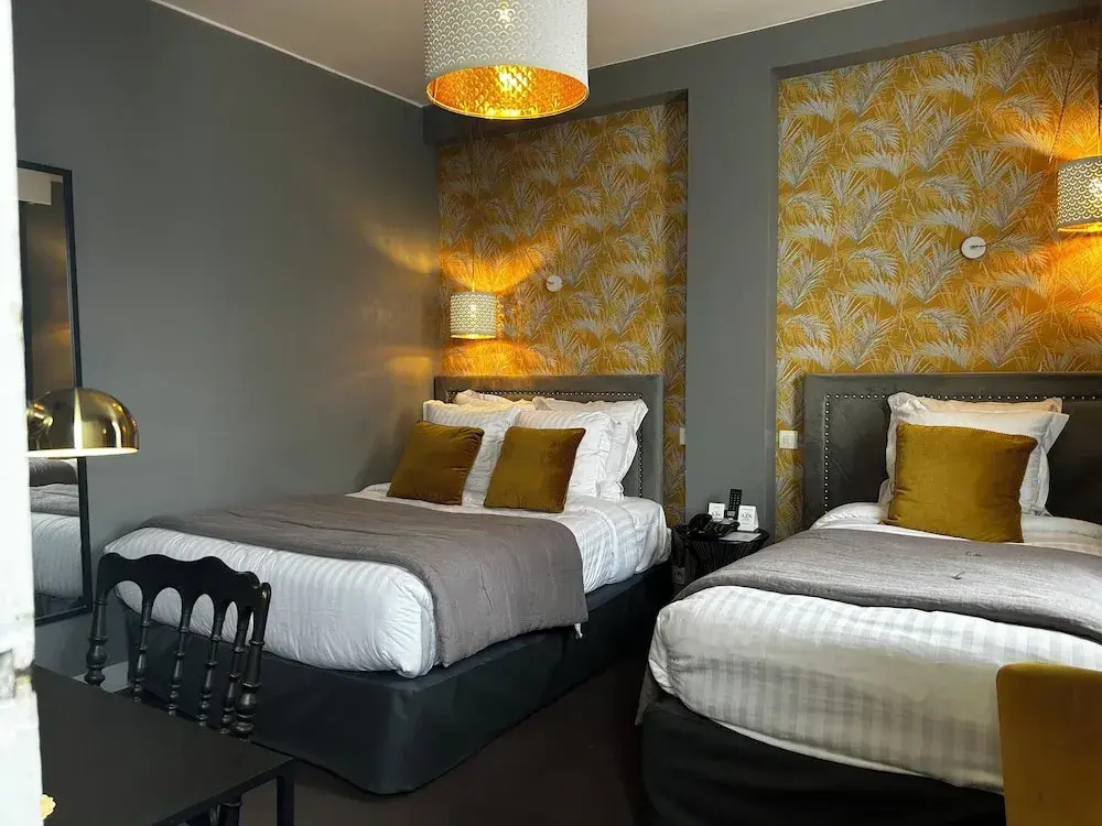 Le Boeuf Couronné - Hôtel & Restaurant Chartres- Logis Hotels