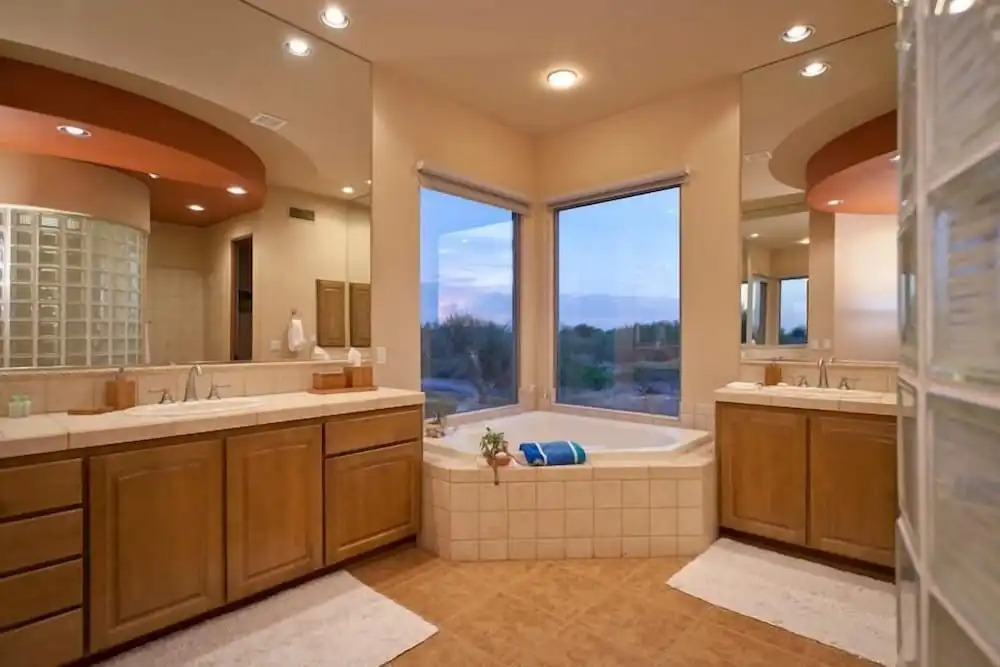 Troon Monument By Signature Vacation Rentals