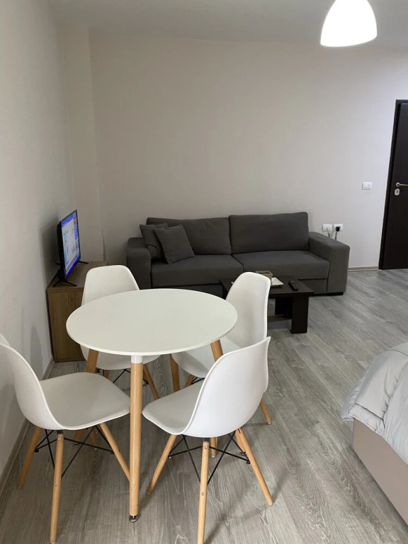 Captivating 1-bed Apartment in Vlore