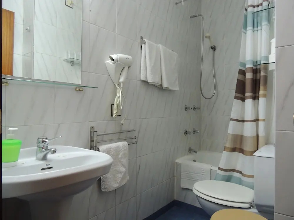 Hostal Cervantes