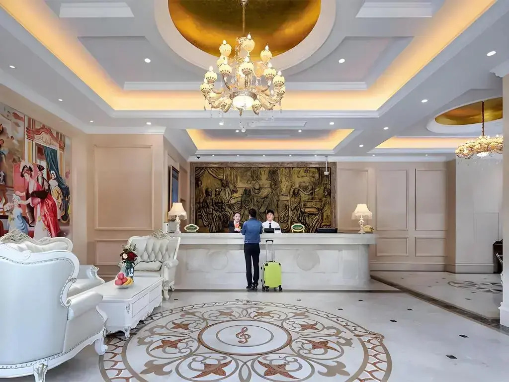 Vienna Hotel Shanghai Hongmei South Road