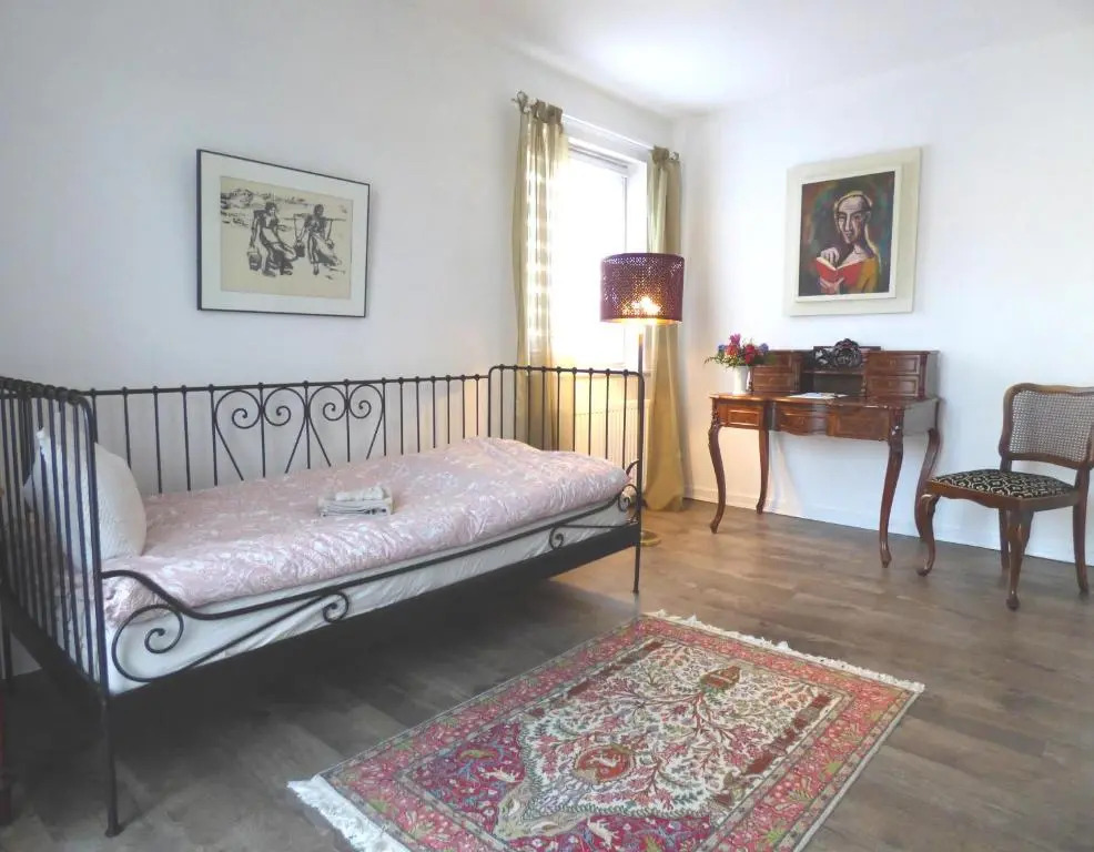 Gästezimmer im Hamburger Norden - nahe EuroFH und ILS
