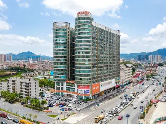Vienna Hotel(Shenzhen Pingshan High-speed Rail Station & Pingshanwei Metro Station)