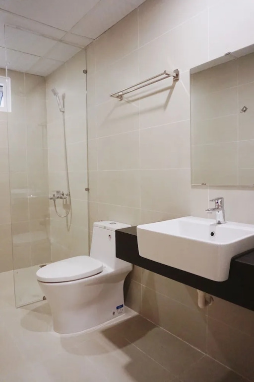 Elly Apartment
