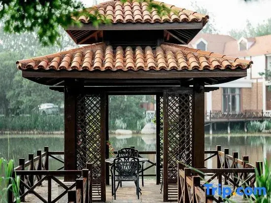 Oriental Garden Hotel