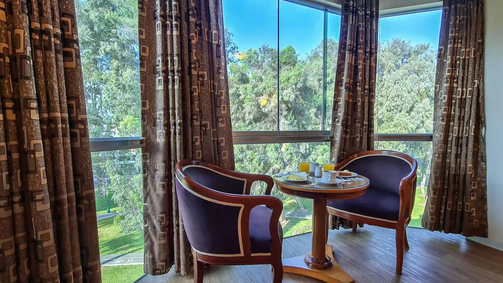44 Vip Hotel