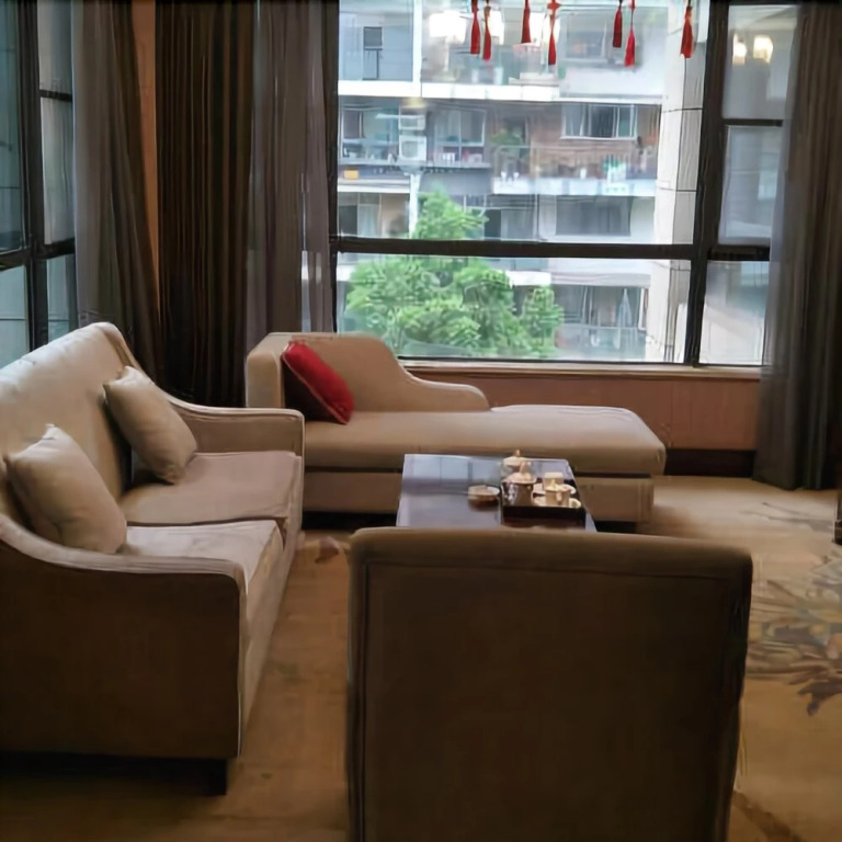 Luzhou Fengzeyuan Hotel