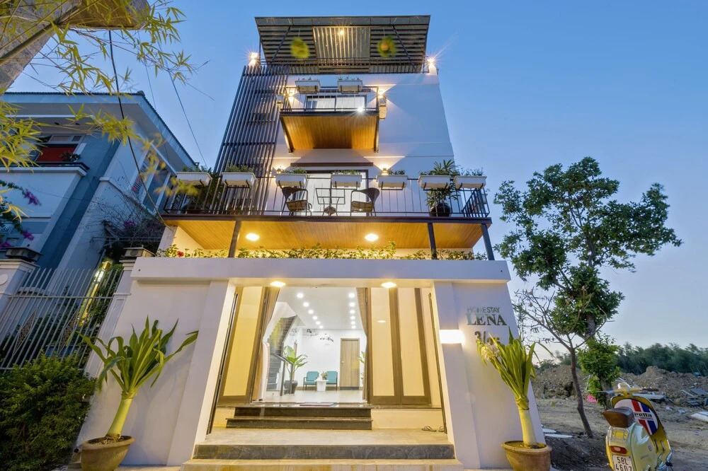 Lena Homestay