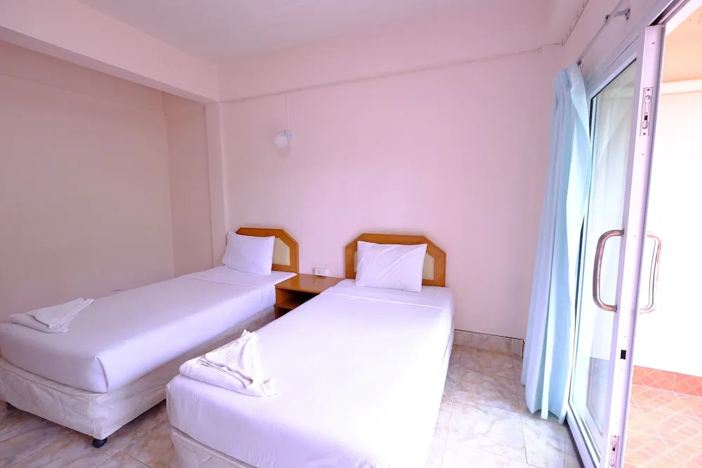 Chomdao Hotel & Resort