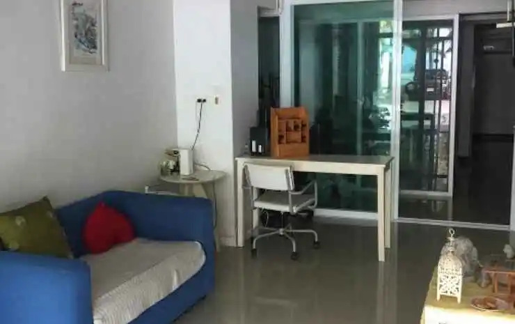 Luxury Penthouse Duplex In Bangsaen, Thailand