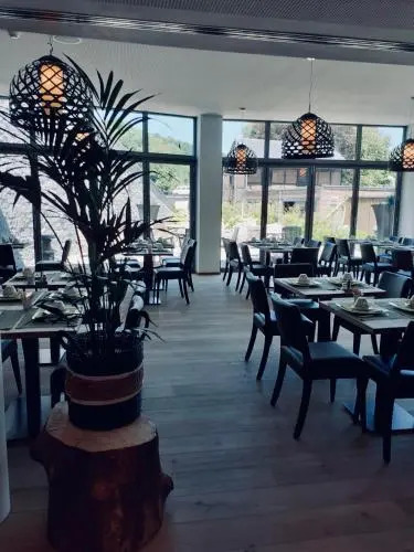Hôtel WELLNESS EAU DE ROCHE Durbuy