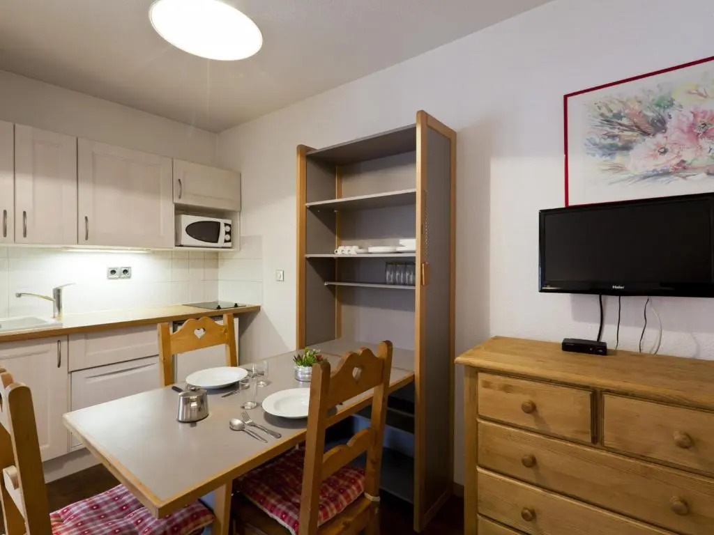 Appartement Brides-les-Bains, 1 pièce, 2 personnes - FR-1-512-184