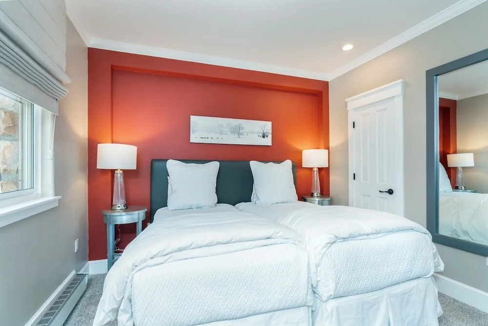 River Club 102 2 Bedroom Condo by Alpine Lodging Telluride