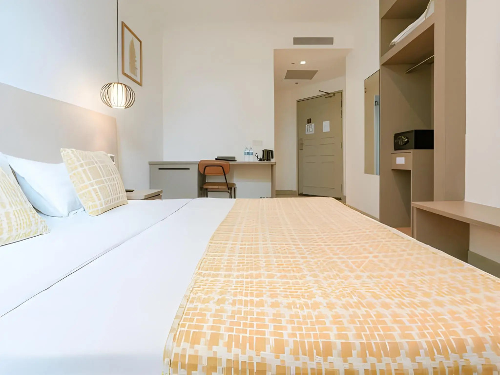Champion Hotel