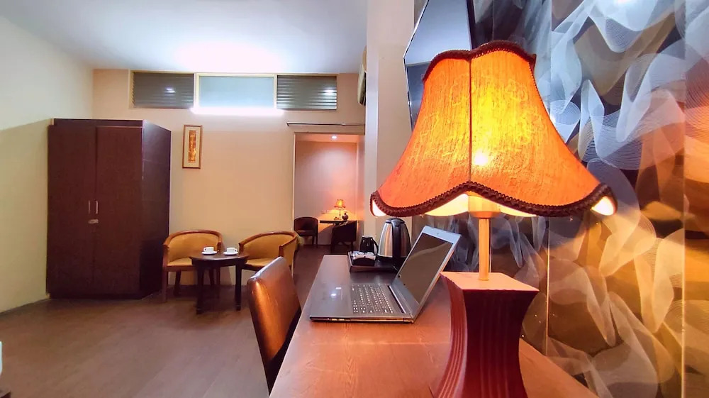 Park Square by ShriGo Hotels