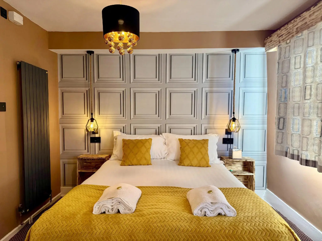 The Crescent Guest House