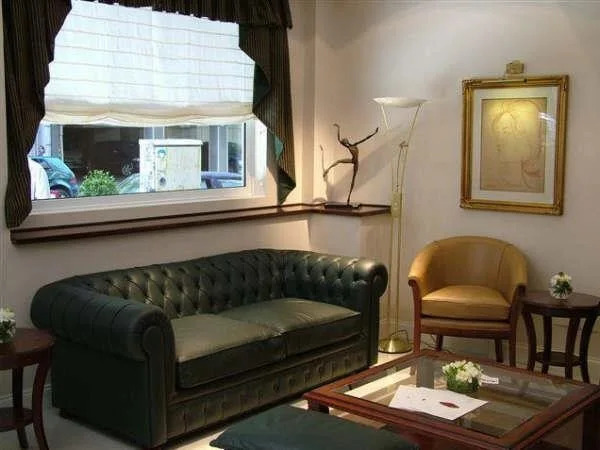 Alta Piazza –Casa di Appartamenti–
