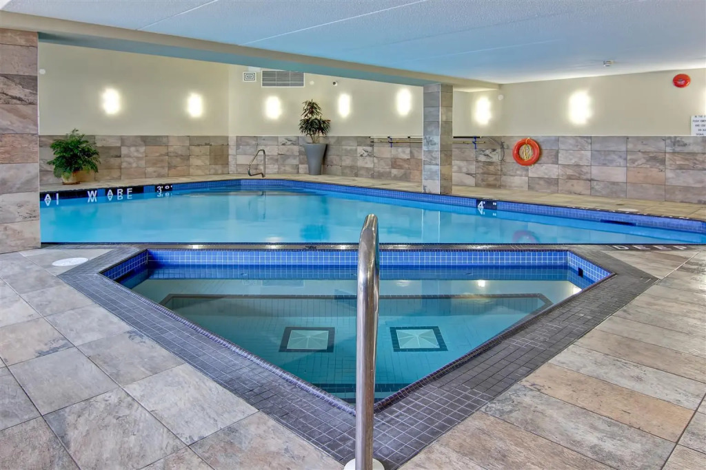 Best Western Plus Toronto North York Hotel & Suites