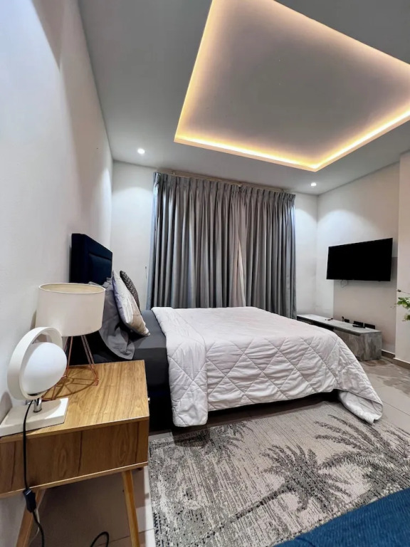 Luxury Studio at Park