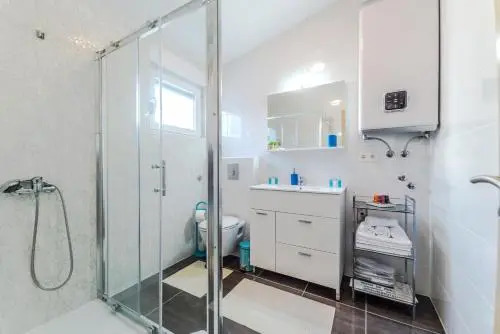 Apartmani Villa Adriatic