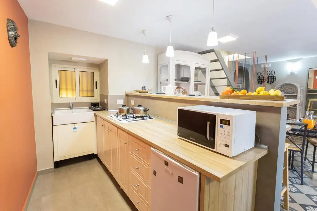 Resina Guest House
