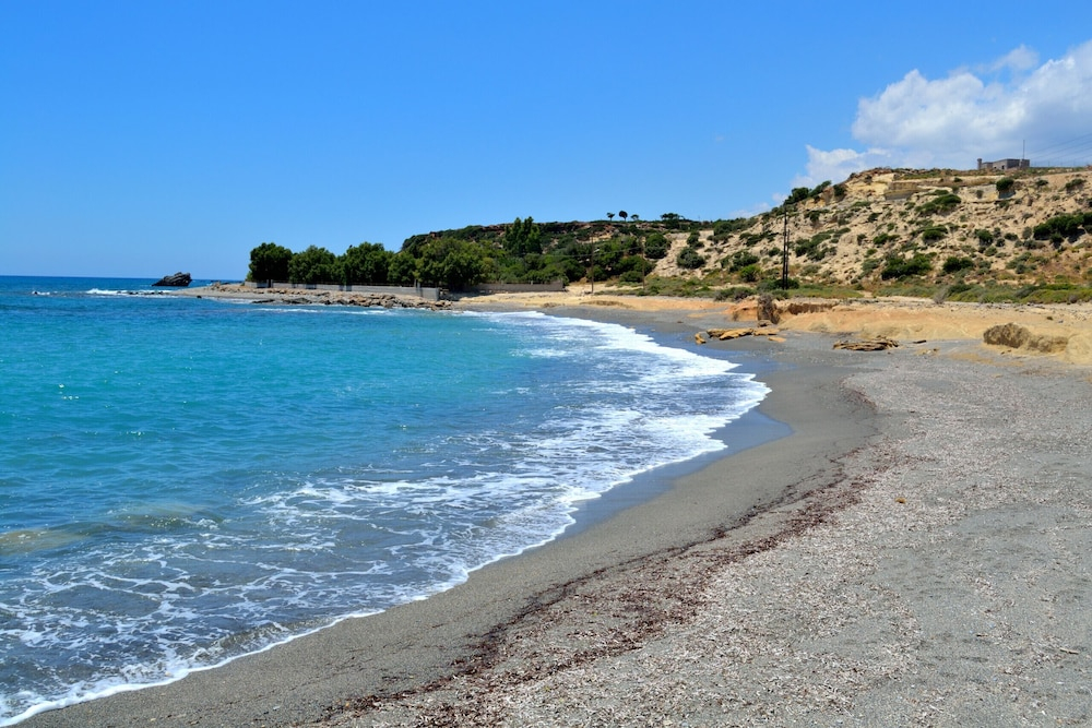 Mary Beach 1 Villa